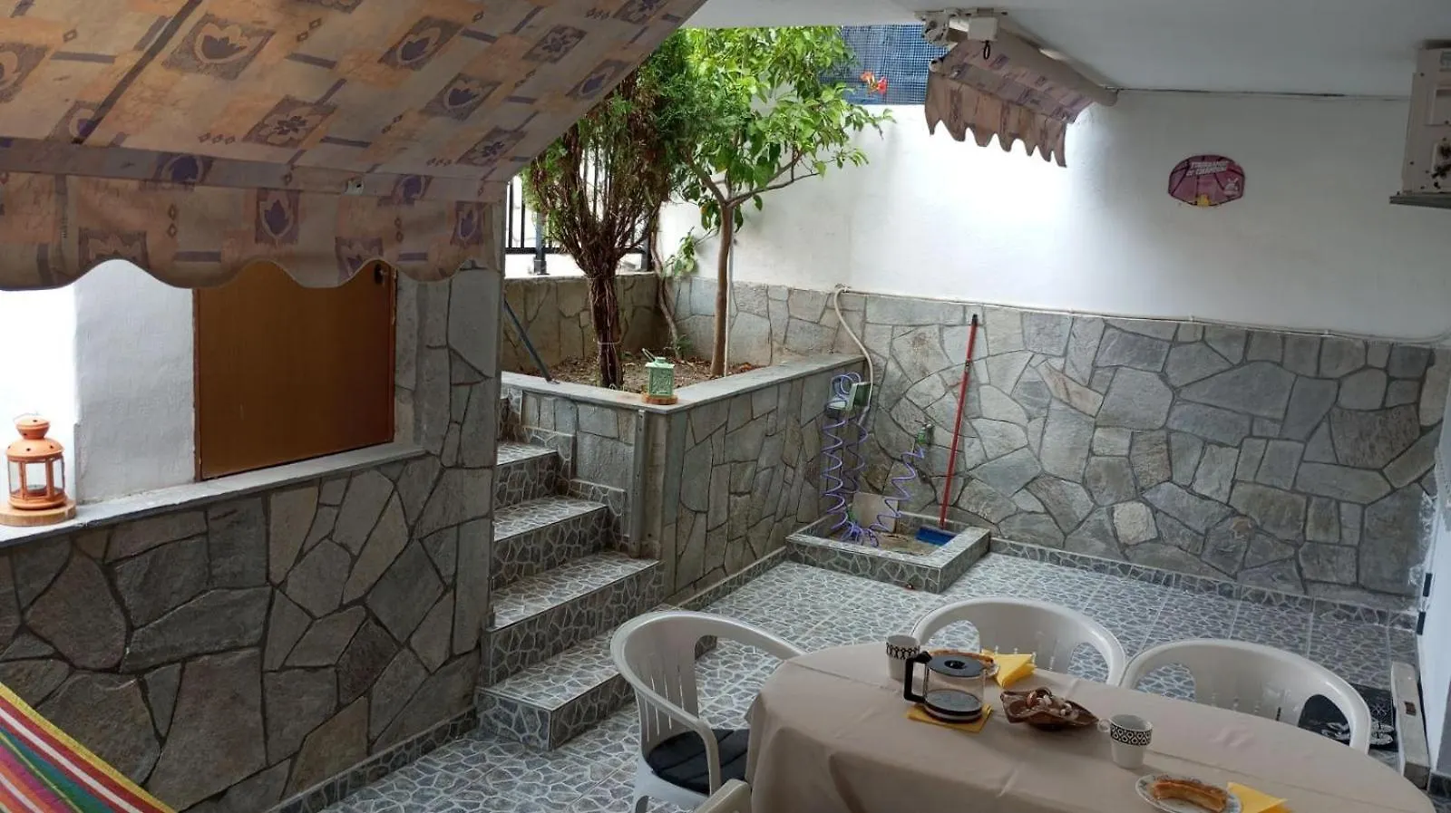 Lemon House Apartment Polychrono